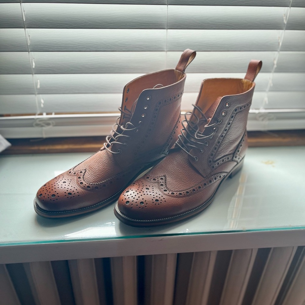 Marc Nolan Wingtip Leather Boots – Burnt Cognac | Size 15